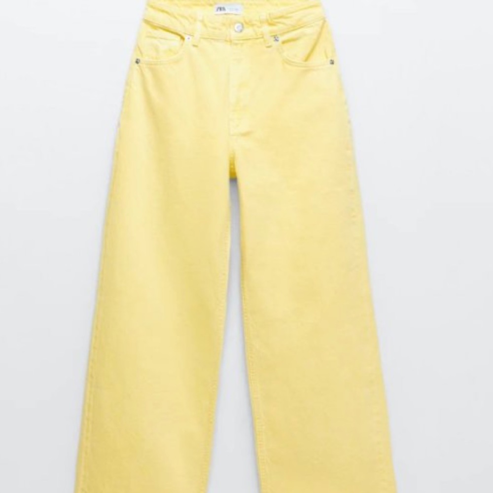 NWT Zara High-Rise Full Length yellow corduroy pant in size 8